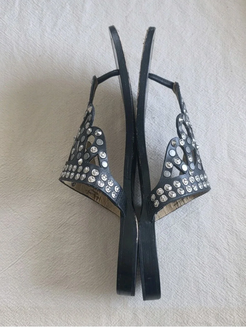 Frye Rachel Stud Thong 72558 Sandals Flats Black With Silver Studs Women's 8.5